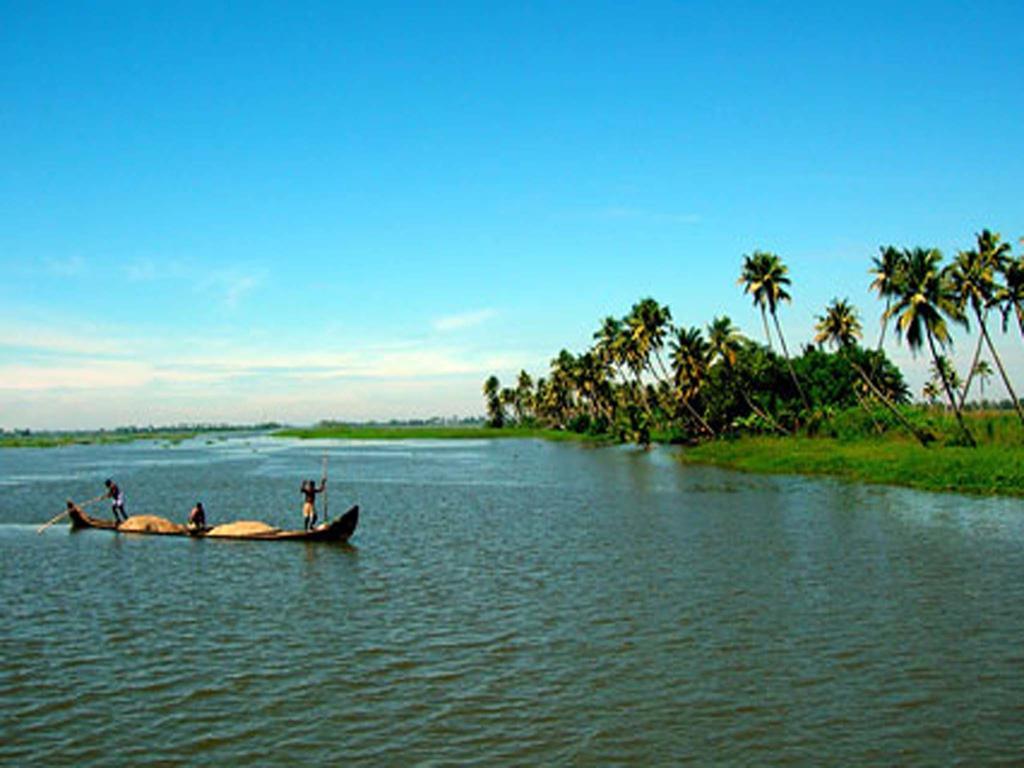 Marari Beach Safari HomeStay Mararikulam Exteriör bild